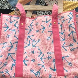 Lilly Pulitzer Bags - Discontinued Lilly Pulitzer Delta Gamma Tote ⚓️ Lilly Pulitzer Bags - Discontinued Lilly Pulitzer Delta Gamma Tote ⚓️